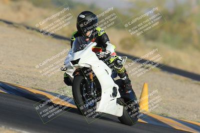 media/May-14-2023-SoCal Trackdays (Sun) [[024eb53b40]]/Turn 7 (740am)/